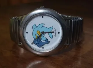 Reloj de pulsera novestel con dibujos animados