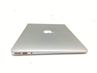 portatil apple apple macbook air core i5 1.6 13 (2015) (a1466)