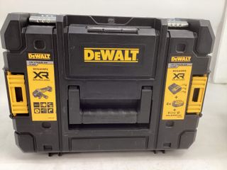 radial dewalt dcg405