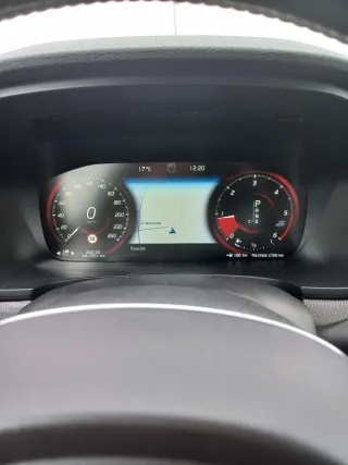 Volvo V90 D4 R-Desing