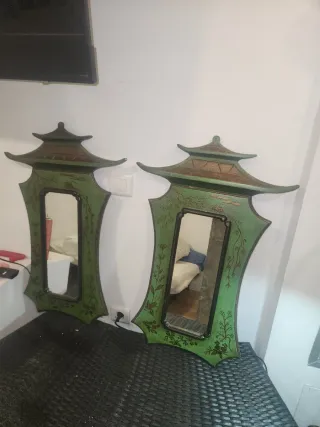 Pareja de Espejo Oriental Antiguo Verde y Dorado