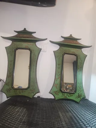 Pareja de Espejo Oriental Antiguo Verde y Dorado
