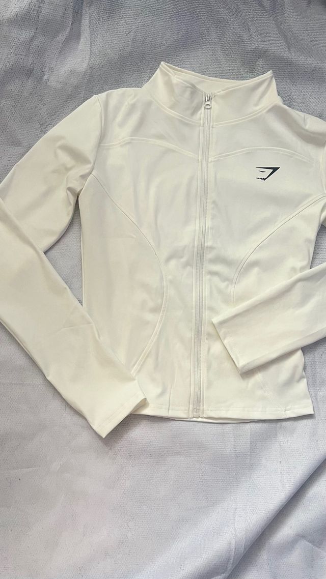 Chaqueta deportiva Gymshark blanca