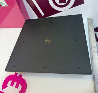 Consola PS4 Pro 1tb