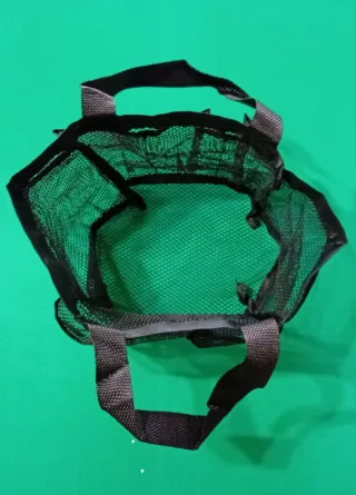 Borsa da bagno in rete nera