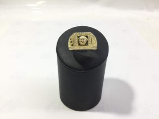 sello oro 18k con circonita