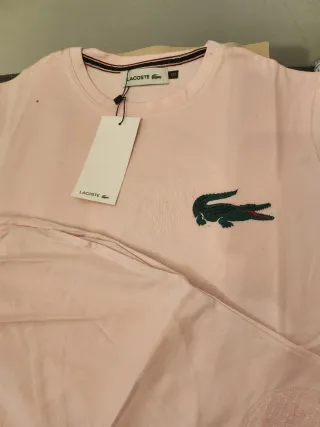 Conjunto T-shirt e calções homem