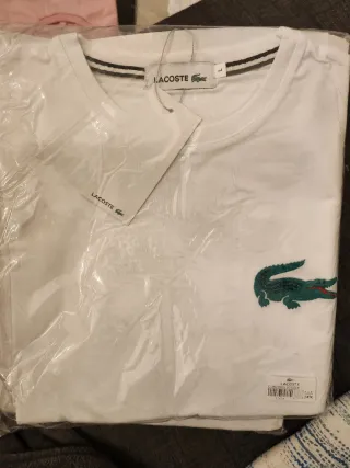 Conjunto T-shirt e calções homem