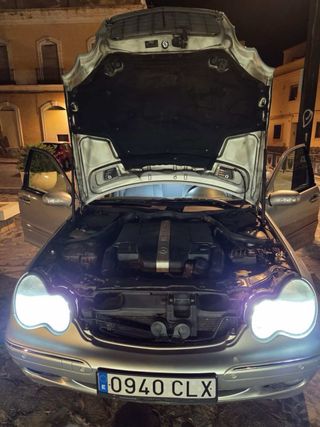 Mercedes-Benz C320 4matic 2003