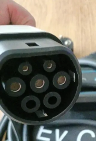 Cargador para Coche Eléctrico o híbrido enchufable