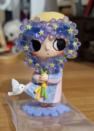 Nyota - I'm the Seasons - Spring Wisteria