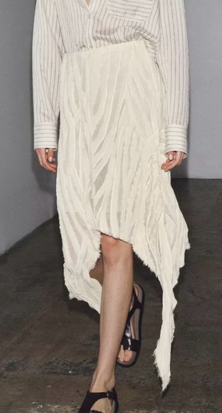 Falda Zara asimétrica nueva Talla L