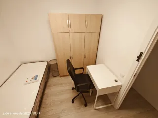 Alquilo Habitación junto Bulevar Salvador Allende