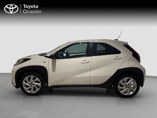 TOYOTA AYGO X 1.0 VVT-I PLAY 72 5P
