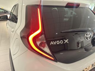 TOYOTA AYGO X 1.0 VVT-I PLAY 72 5P