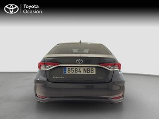 TOYOTA COROLLA SEDAN 1.8 HYBRID STYLE PLUS E-CVT 140 4P