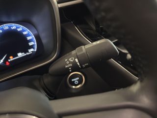 TOYOTA COROLLA SEDAN 1.8 HYBRID STYLE PLUS E-CVT 140 4P