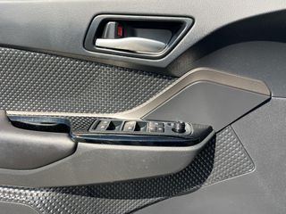 TOYOTA C-HR 1.8 VVT-I HYBRID ADVANCE AUTO 122 5P