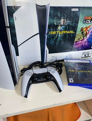 Playstation 5 PS5 Blanca + Juegos