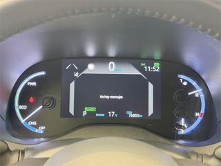 TOYOTA Yaris Cross 5 Puertas Adventure 120H e-CVT (AWD-i)