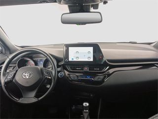 TOYOTA Toyota C-HR 5P Advance 180H e-CVT