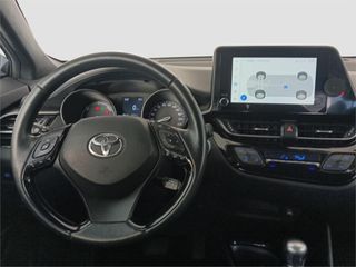 TOYOTA Toyota C-HR 5P Advance 180H e-CVT