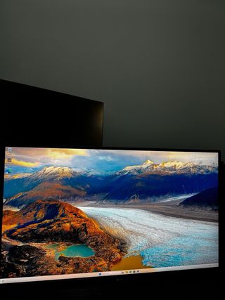 LG 27” 4K IPS UltraHD HDR Monitor 3840x2160 HDMI