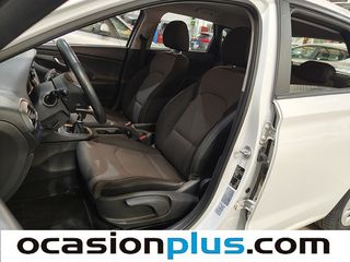 Hyundai i30 1.4 MPI Essence 74 kW (100 CV)