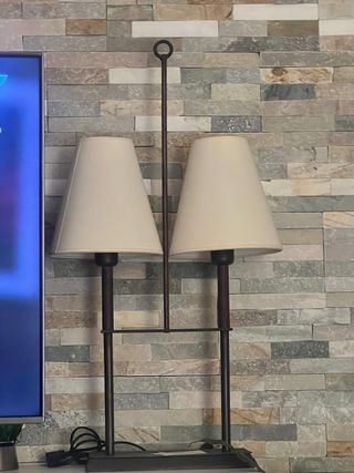 Conjunto de lamparas de pie,de mesa y de techo.