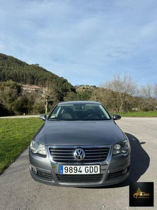 VOLKSWAGEN Passat 2.0 16V TDI DSG Highline
