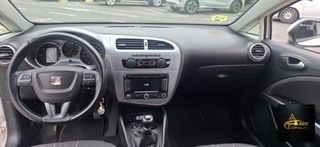 SEAT Leon 1.6 TDI 105 CV 5p. Style