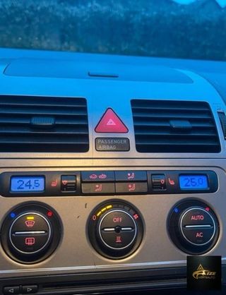 VOLKSWAGEN Touran Highline 2.0 TDI 170 CV