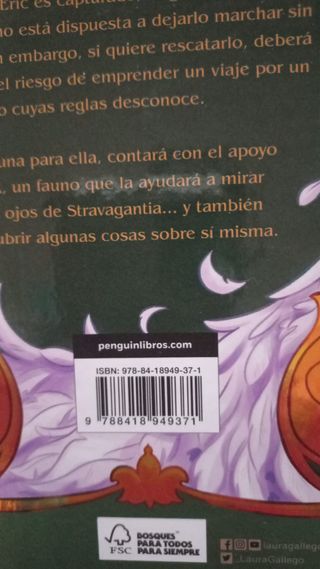 Stravagantia. Laura Gallego.