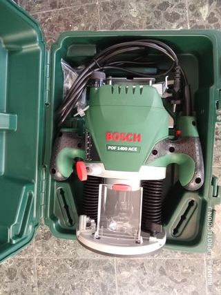Lote Bosch PBD 40 y Bosch POF 1400 ACE