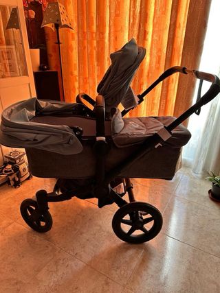 Carrito gemelar gris