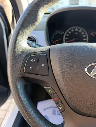 HYUNDAI i10 1.0 Essence