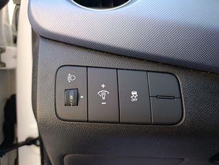 HYUNDAI i10 1.0 Essence