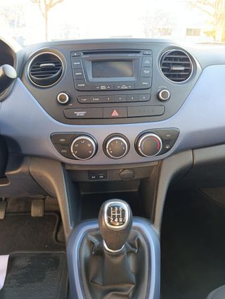 HYUNDAI i10 1.0 Essence