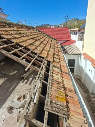 Regalo Tejas antiguas de barro