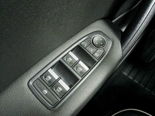 RENAULT Captur Híbrido Enchufable Captur E-TECH Híbrido Enchufable Zen 117kW