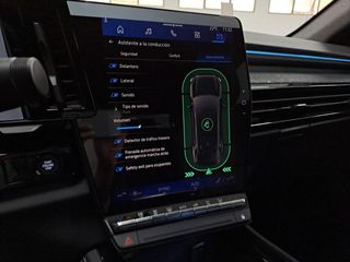 RENAULT Rafale Híbrido RAFALE HYBRID E-TECH techno full hybrid E-Tech 200 cv (147kW)-SS