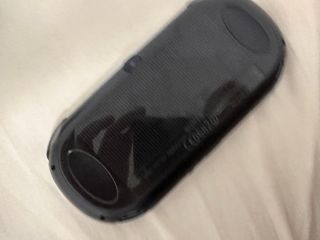 Sony PS Vita PCH-1104 Negra