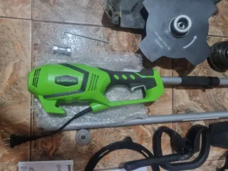 Desbrozadora Eléctrica Greenworks
