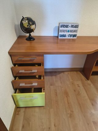 Cama nido con cajón y escritorio