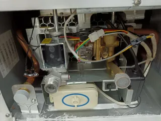 Calentador Ariston Fast RX Butano 11L