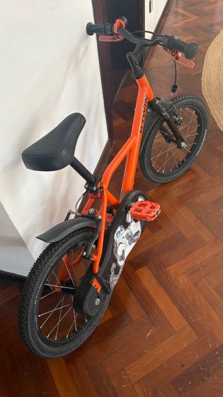 Bicicleta infantil B'TWIN 16 arancione