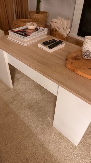 Mesa centro elevable madera y blanco