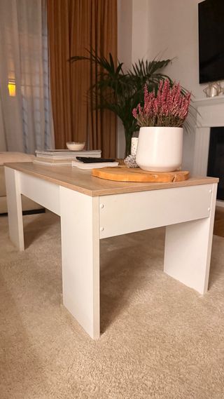 Mesa centro elevable madera y blanco
