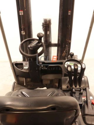 Ref. M-5839 Frontal Eléctrica 3 ruedas STILL RX 50-15