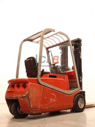 Ref. M-6465 Frontal Eléctrica 3 ruedas BT CBE 18 T